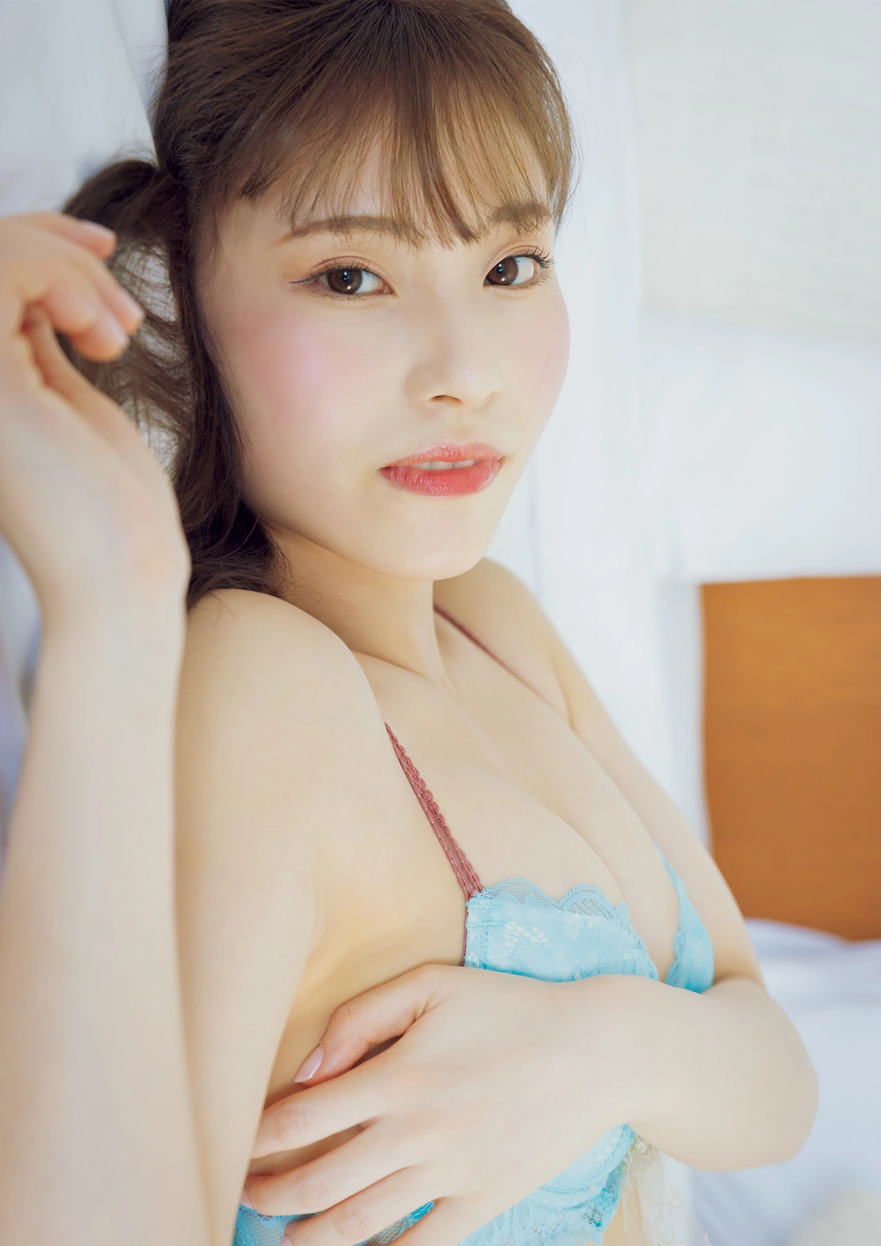 Saaya Kawagoe 川越紗彩, 1st写真集 「なんとかなるなる」 Set.01