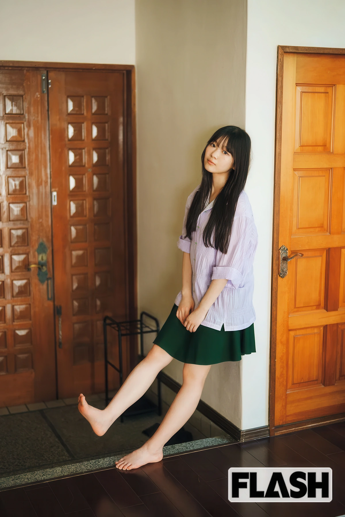 Ui Yamakawa 山川宇衣, FLASH 2025.12.02-09 (フラッシュ 2025年12月2-9日号)