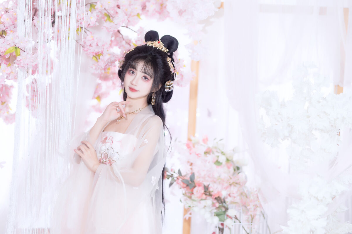 YiTuYu艺图语 Vol.8628 Qi Luo Sheng De Xiao Su Su