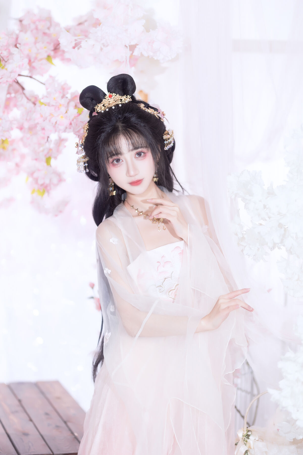 YiTuYu艺图语 Vol.8628 Qi Luo Sheng De Xiao Su Su