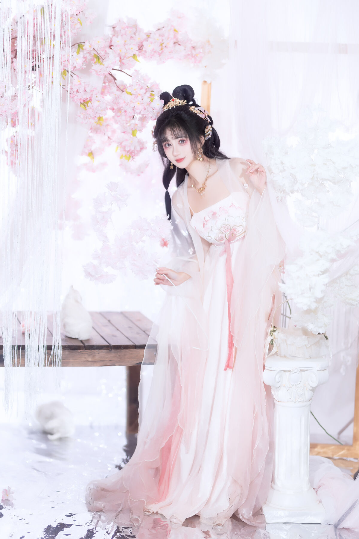 YiTuYu艺图语 Vol.8628 Qi Luo Sheng De Xiao Su Su