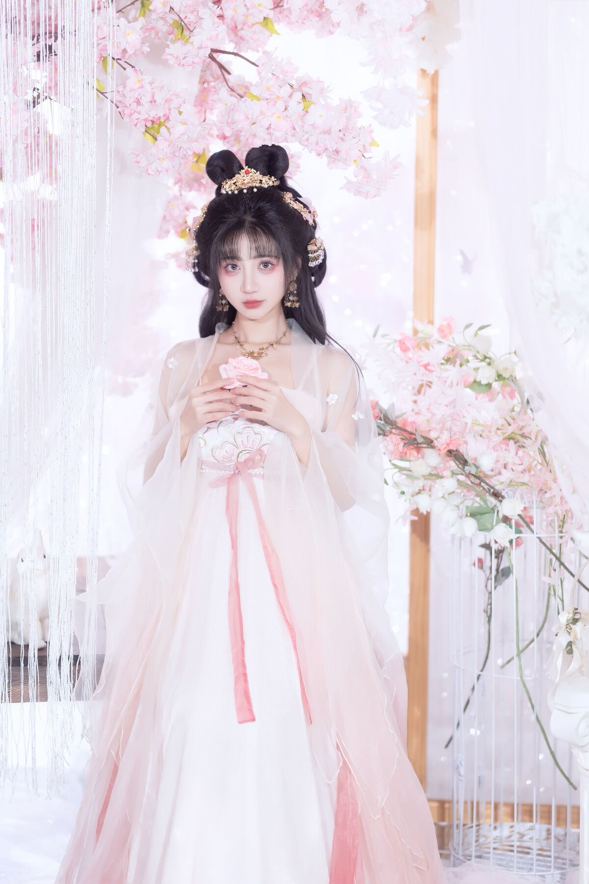 YiTuYu艺图语 Vol.8628 Qi Luo Sheng De Xiao Su Su