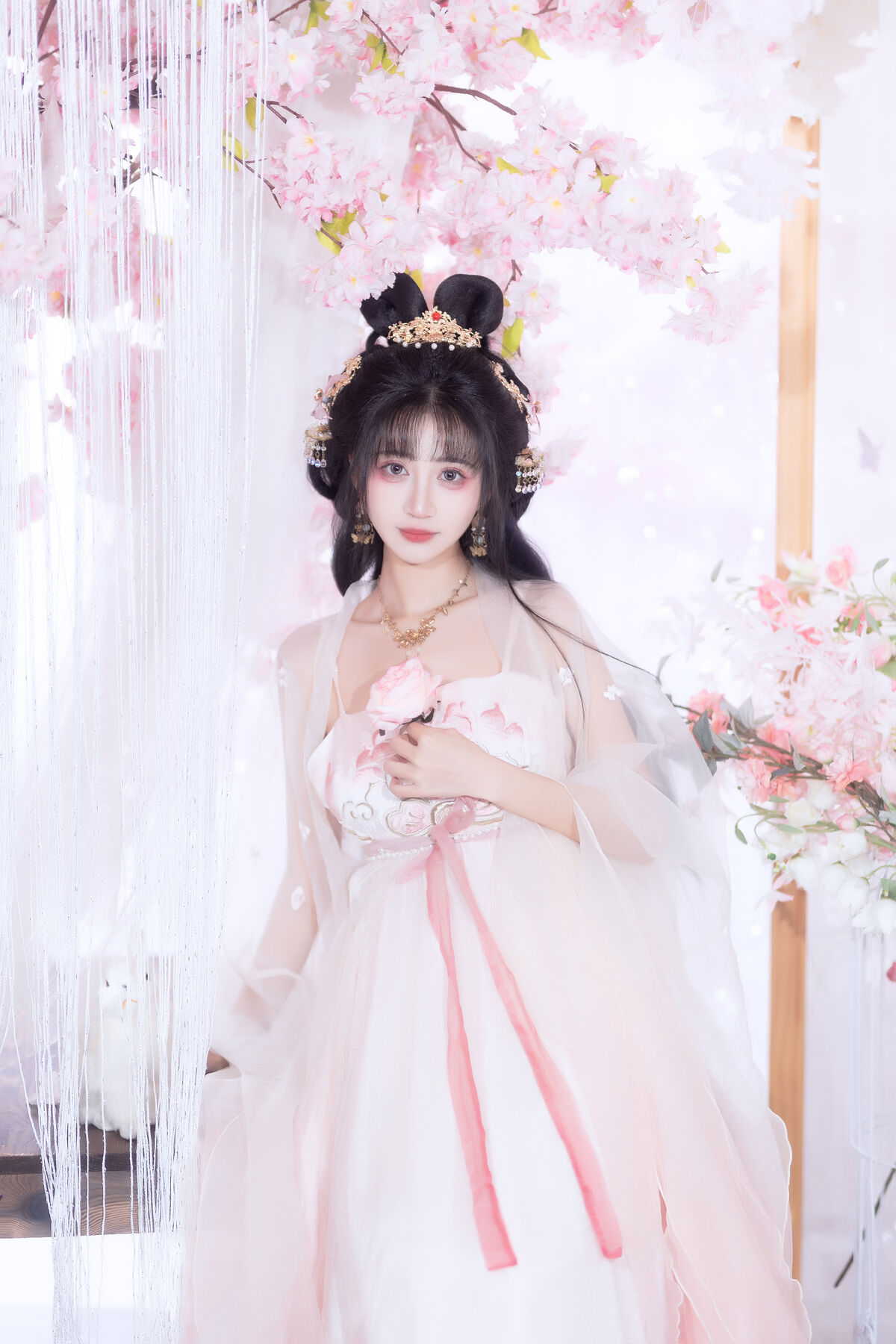 YiTuYu艺图语 Vol.8628 Qi Luo Sheng De Xiao Su Su