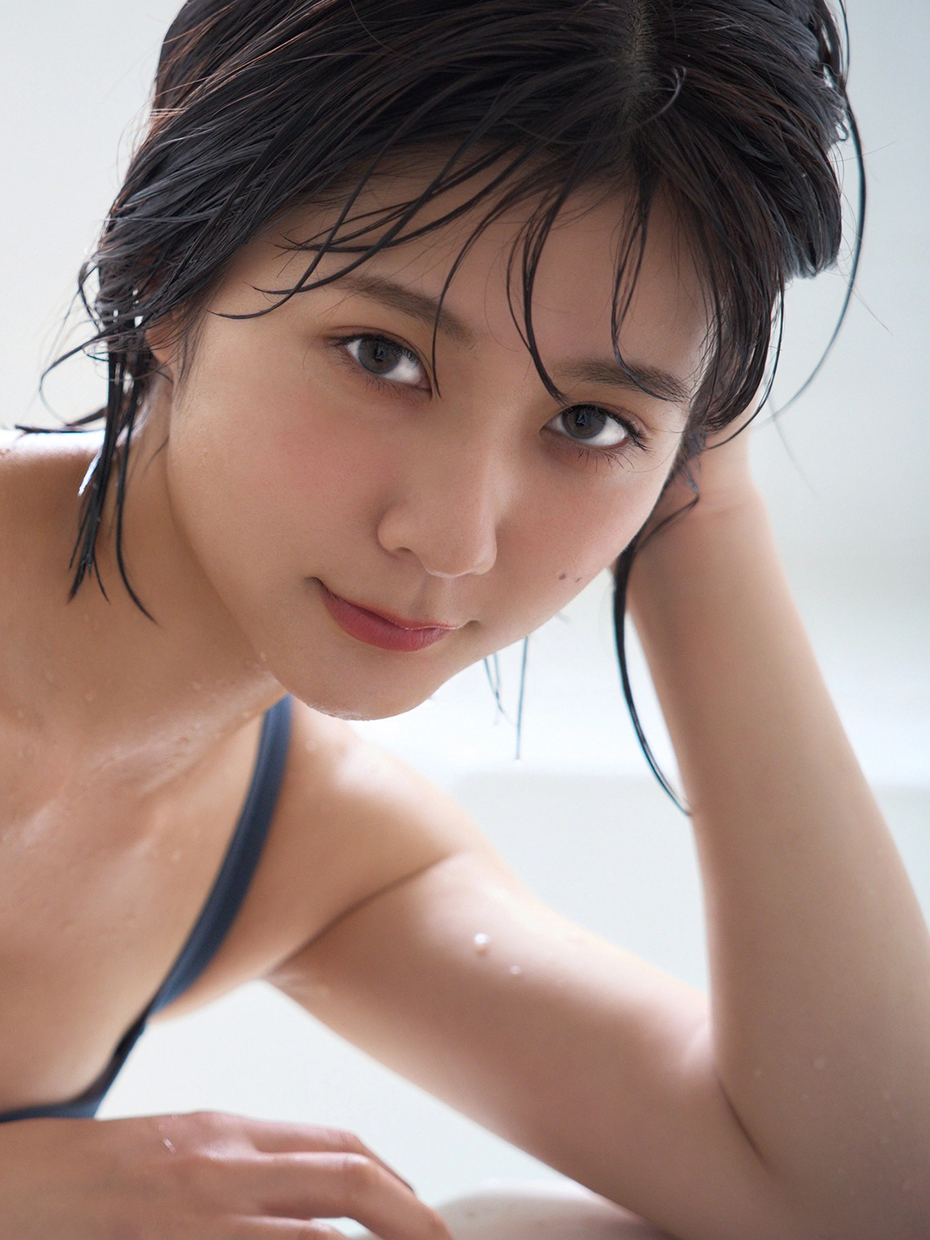 Maria Shimizu 清水麻璃亜, 写真集 「まりあさん、見せすぎです！」 Set.03