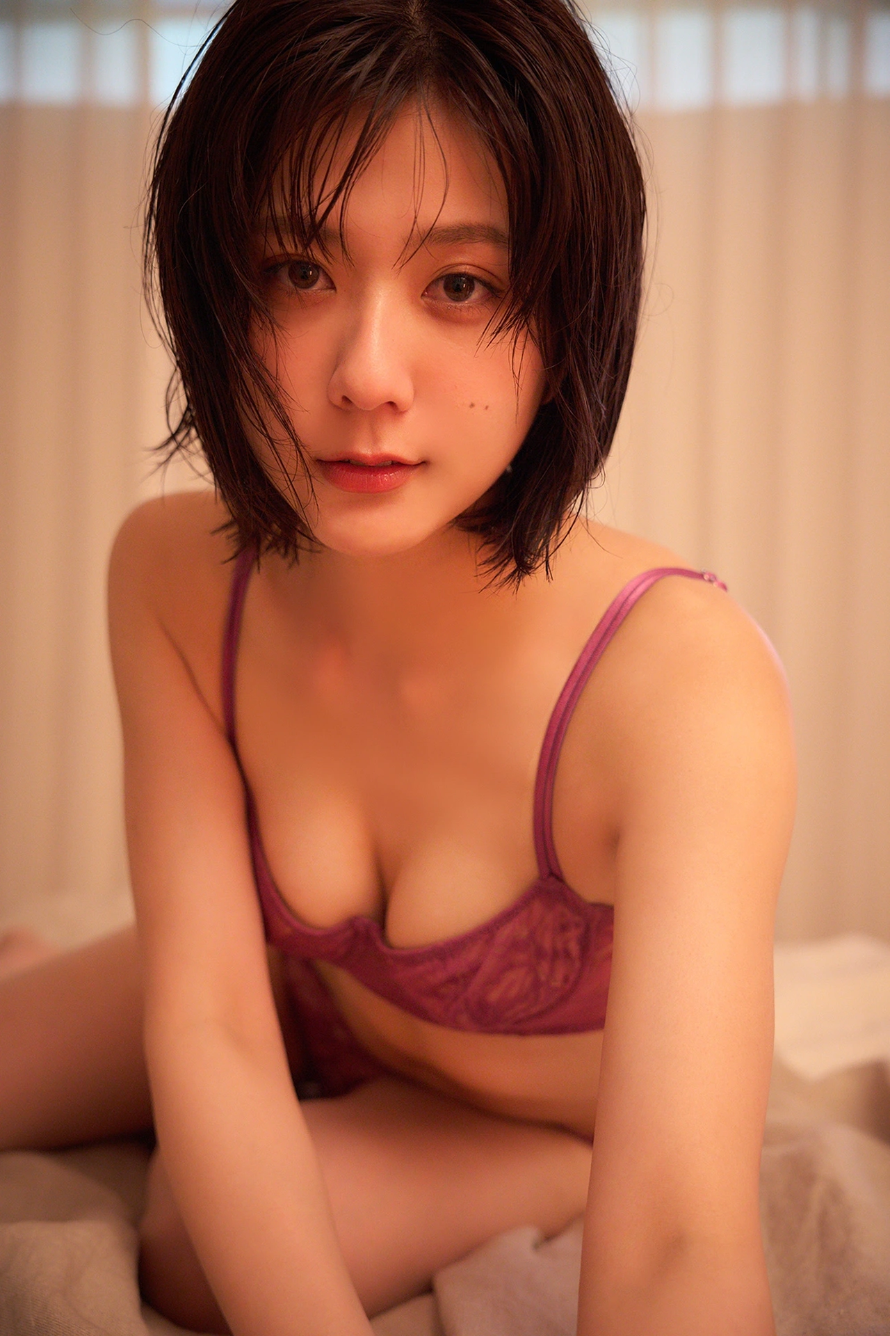 Maria Shimizu 清水麻璃亜, 写真集 「まりあさん、見せすぎです！」 Set.03