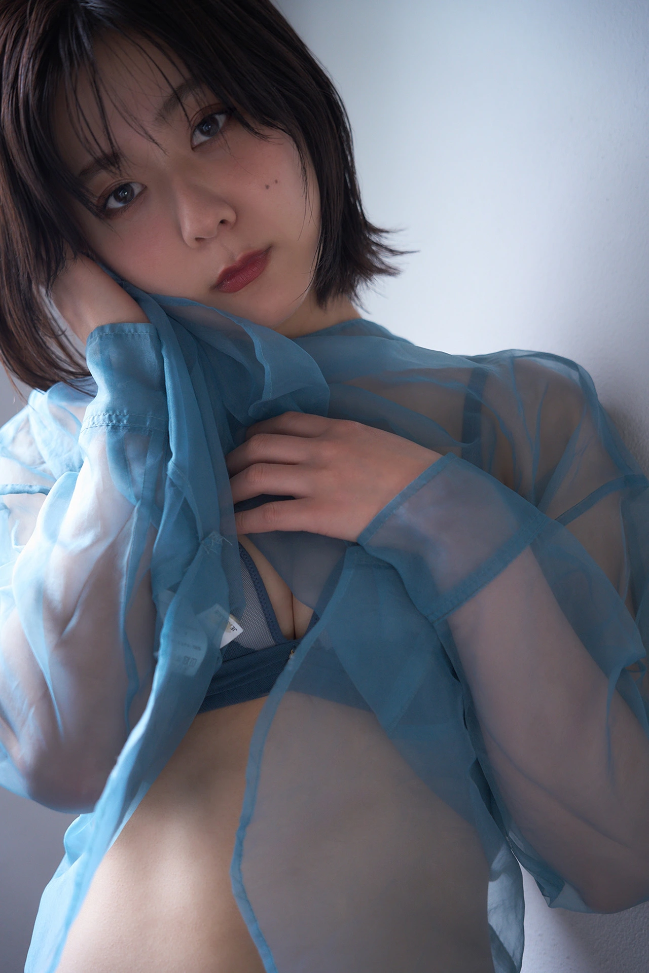 Maria Shimizu 清水麻璃亜, 写真集 「まりあさん、見せすぎです！」 Set.03
