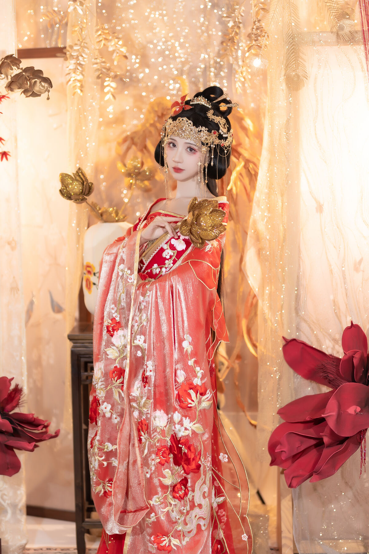 YiTuYu艺图语 Vol.8690 Qi Luo Sheng De Xiao Su Su