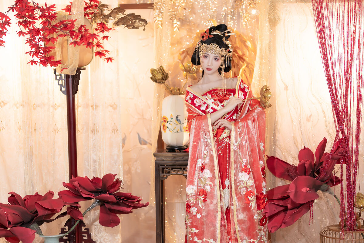 YiTuYu艺图语 Vol.8690 Qi Luo Sheng De Xiao Su Su