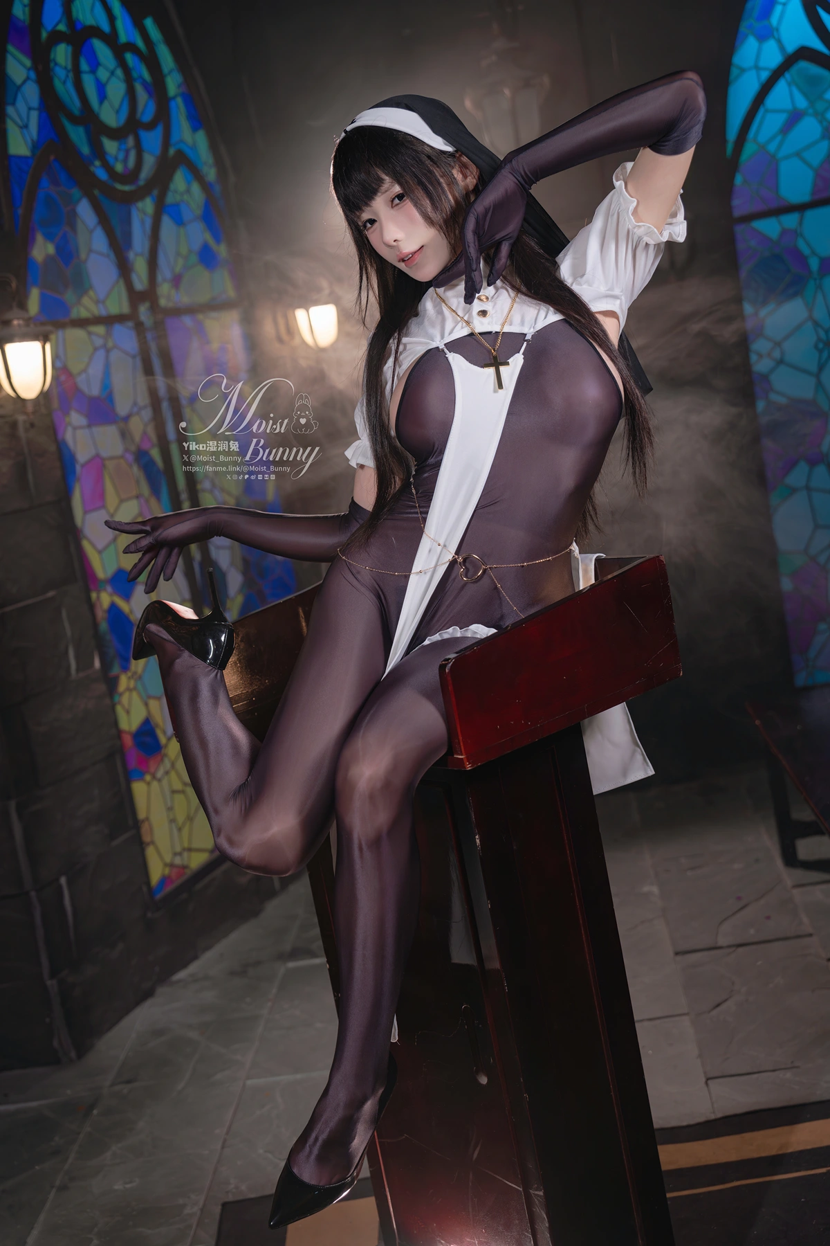 Cosplay 黏黏团子兔 – 布道圣女