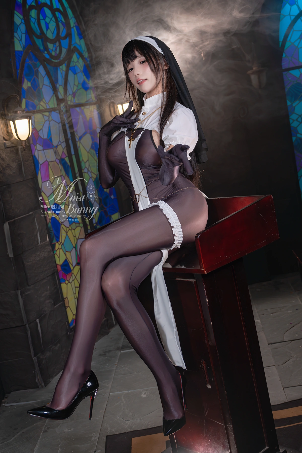 Cosplay 黏黏团子兔 – 布道圣女