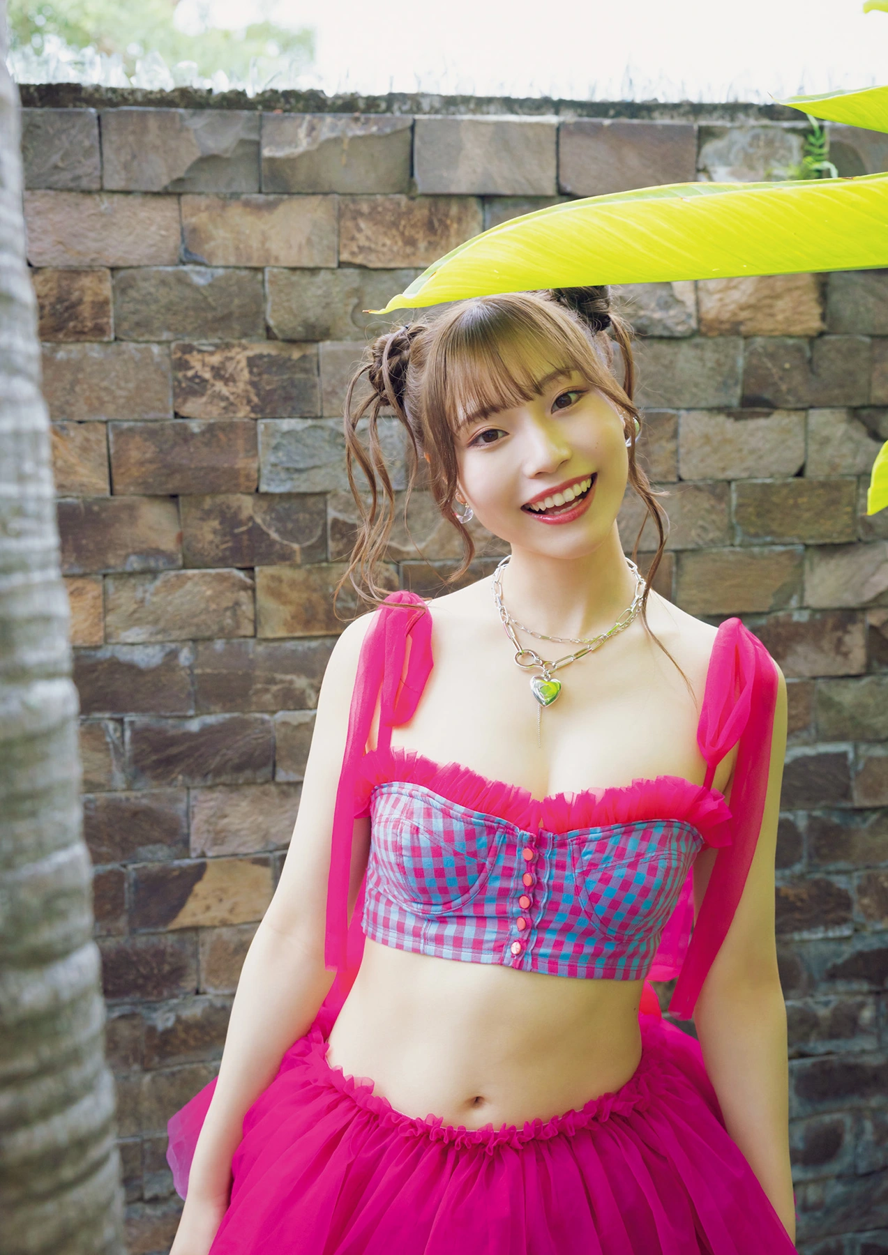 Saaya Kawagoe 川越紗彩, 1st写真集 「なんとかなるなる」 Set.03