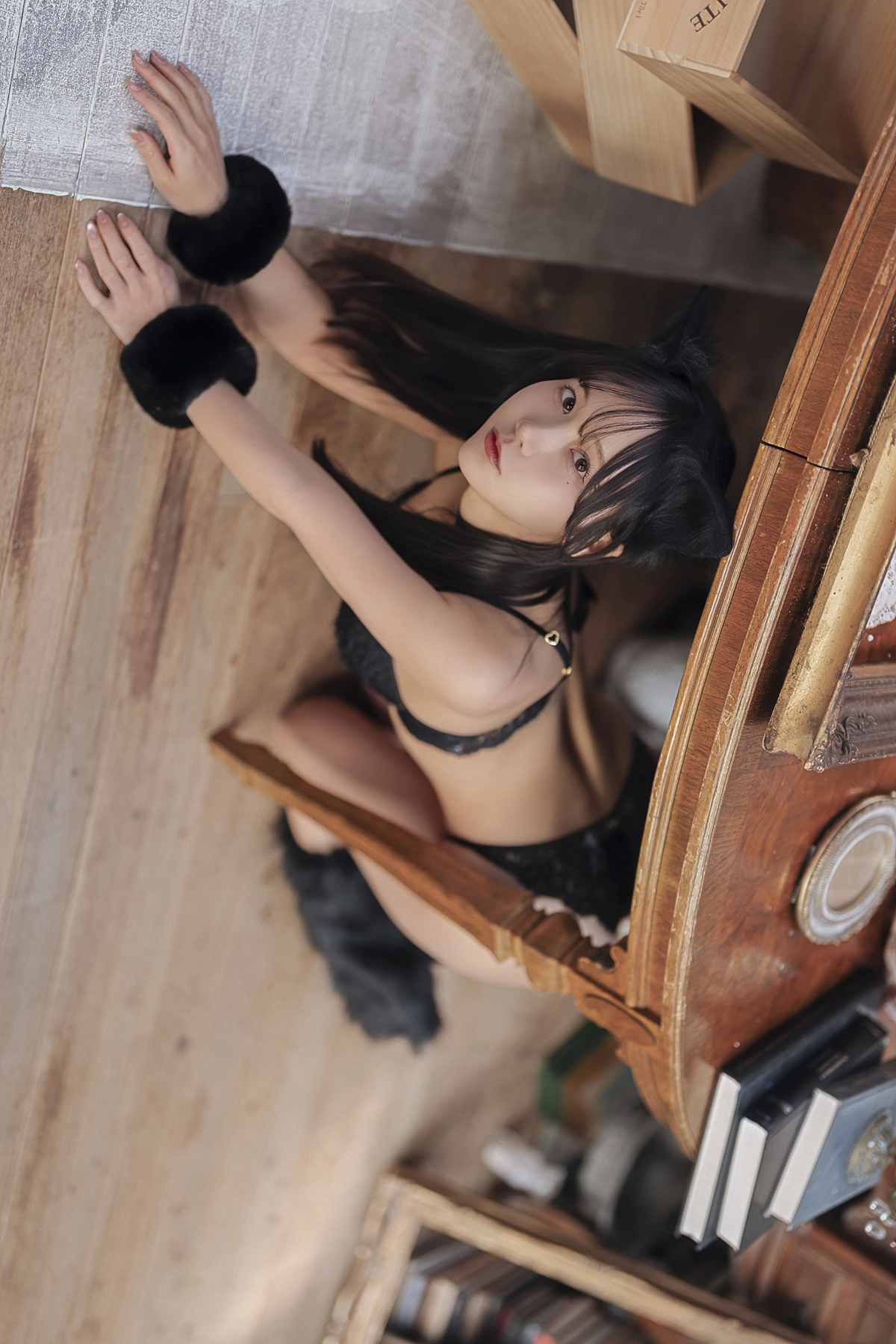 Kenken けんけん, 写真集 「KURO Animals」 Set.01