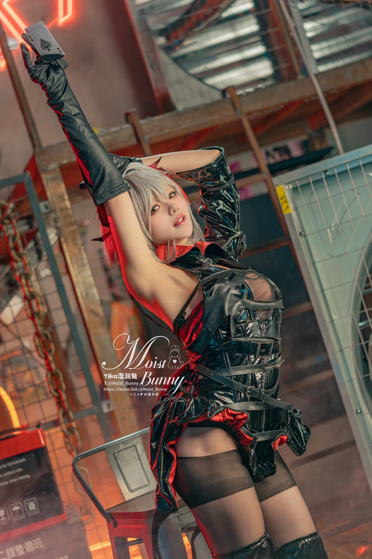Cosplay 黏黏团子兔 – 2月作品 『愚夜密函-W』