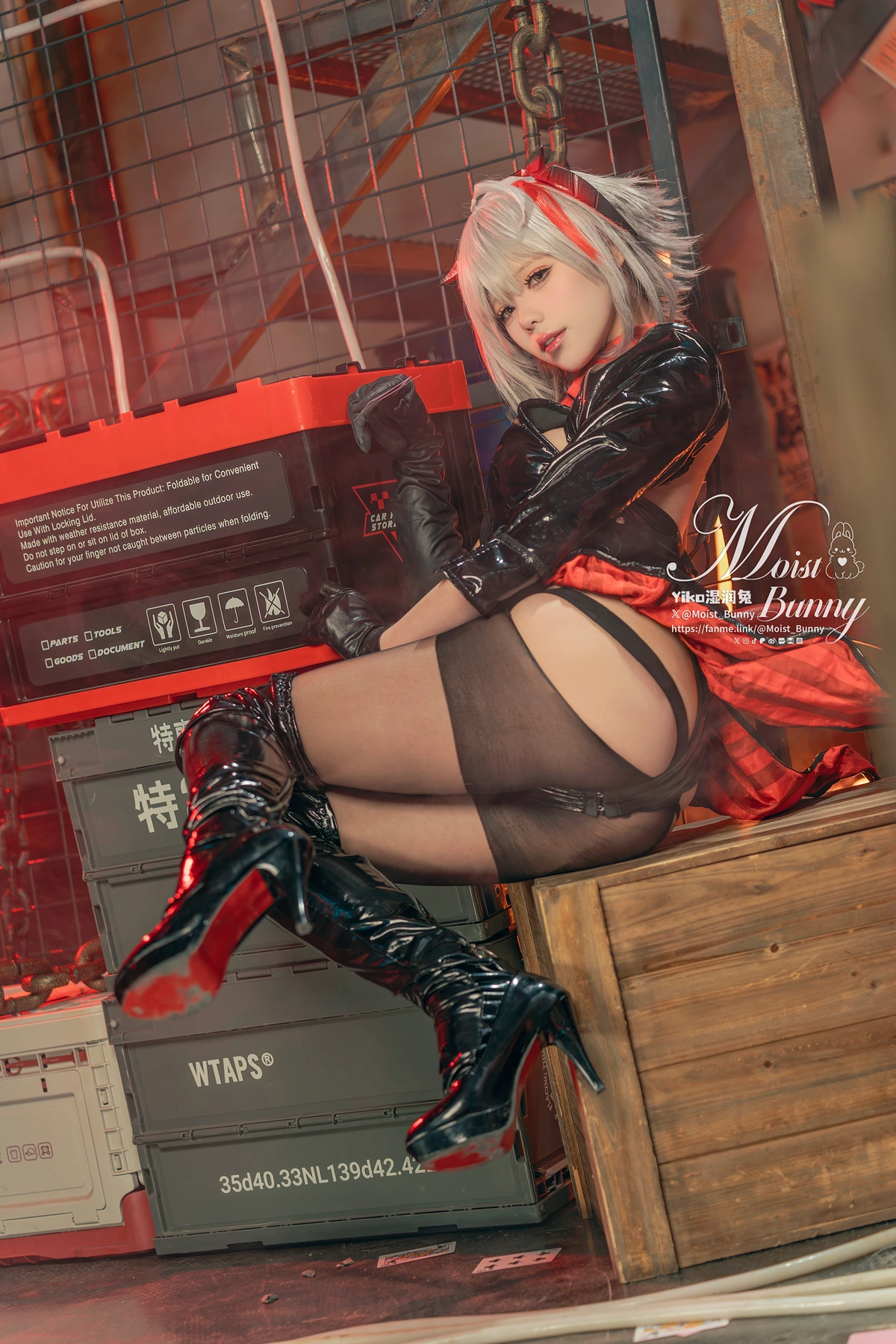Cosplay 黏黏团子兔 – 2月作品 『愚夜密函-W』