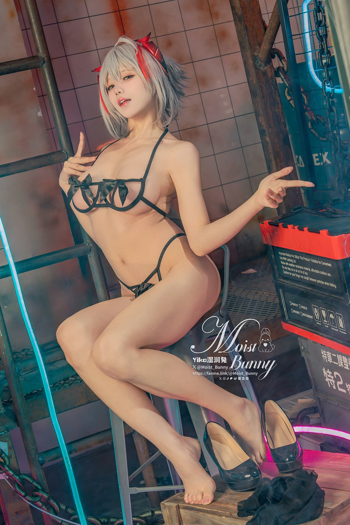 Cosplay 黏黏团子兔 – 2月作品 『愚夜密函-W』