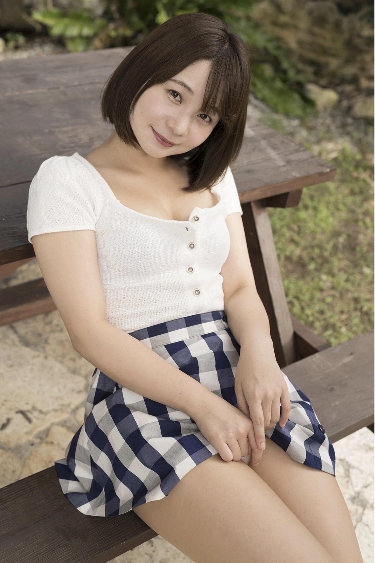Mana 真奈, 写真集 激撮 「無邪気なおっぱい」 Set.02