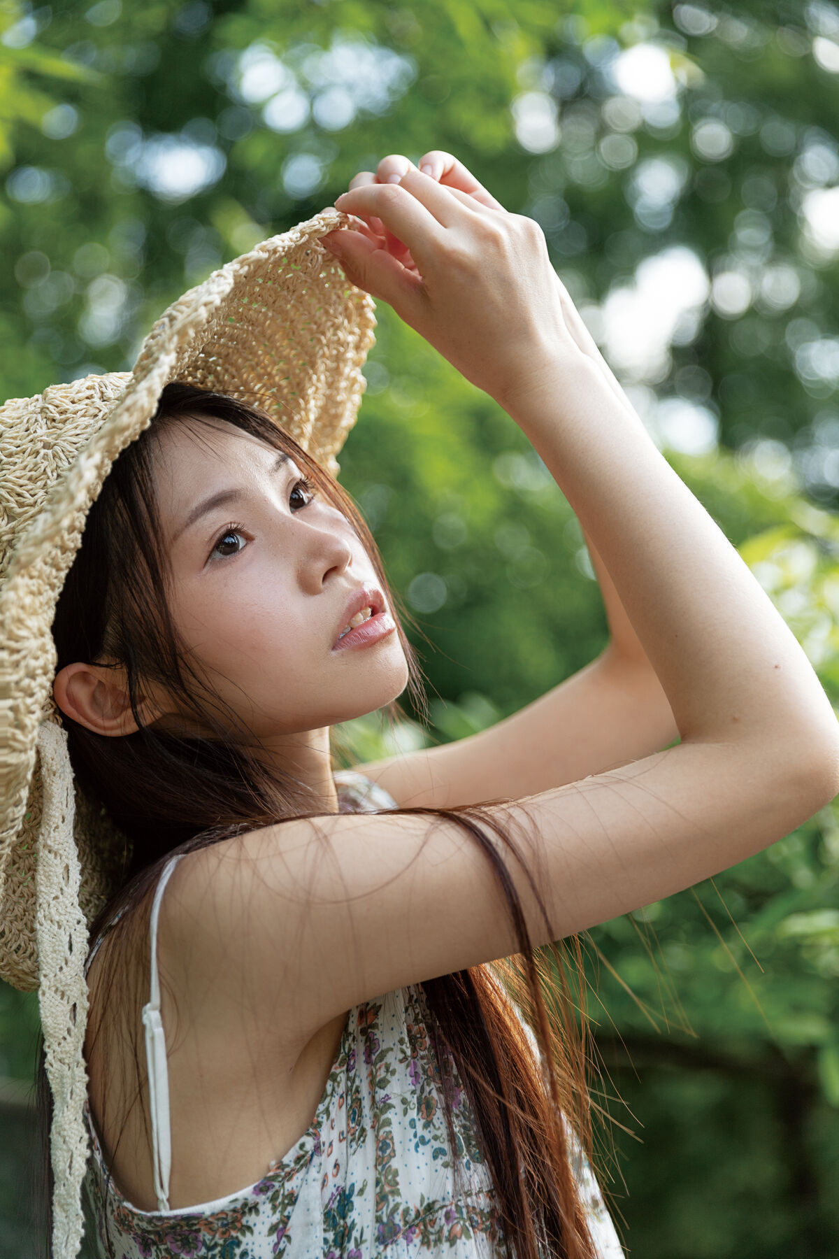 YiTuYu艺图语 Vol.8682 Kun Kun Bu Kun Le