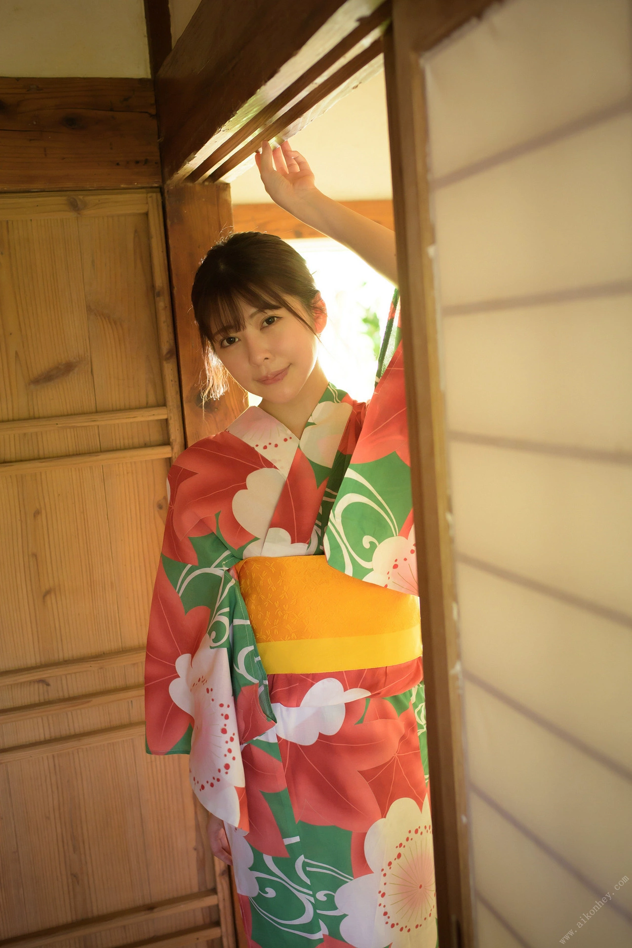 Hinako Mori 森日向子, ヌード写真集 「夏 駆ける 空 Blue sky Blue」 Set.03