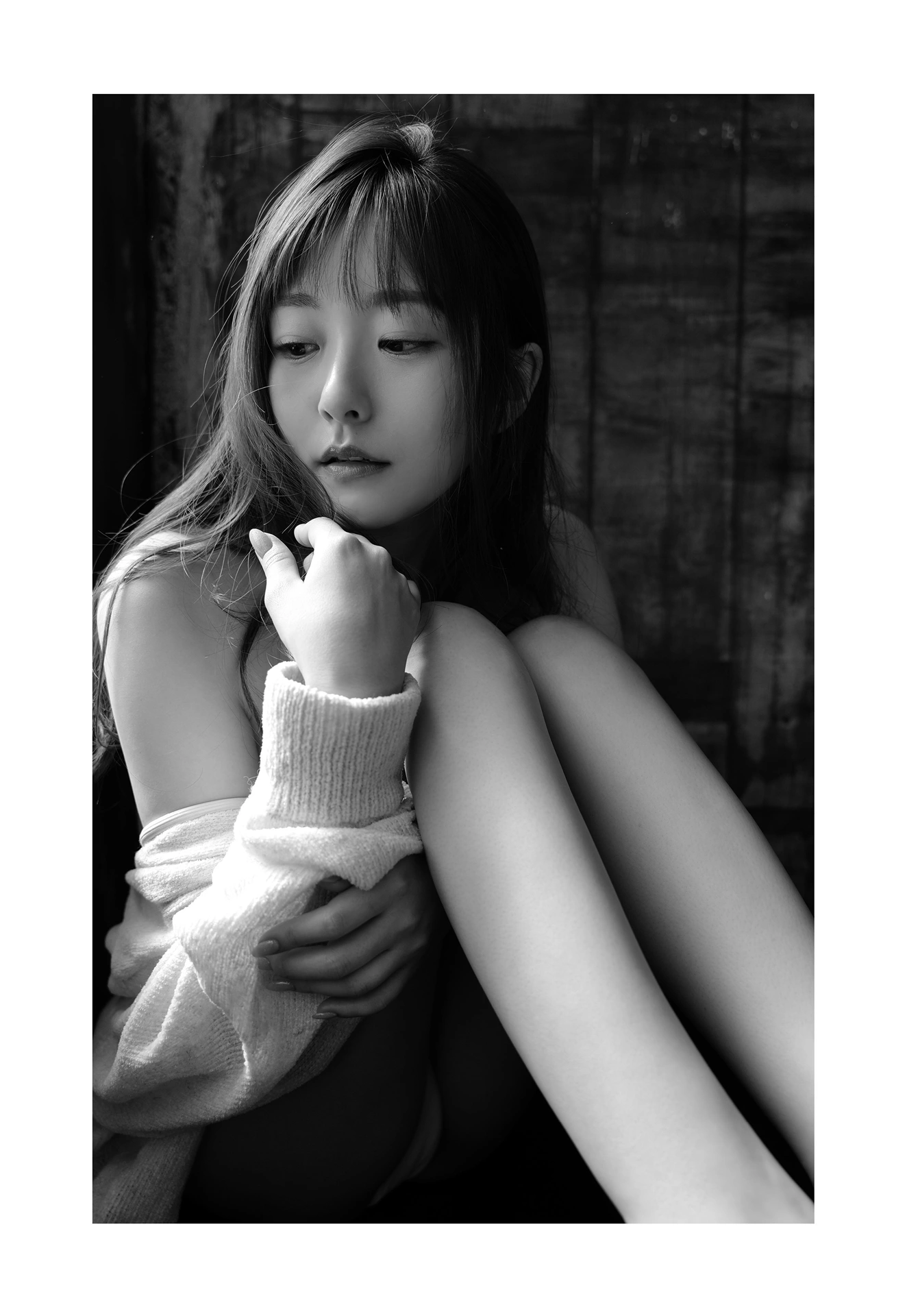 Hikari Aozora 青空ひかり, 山岸伸×SODデジタルヌード写真集 『Real Feel』 Set.01