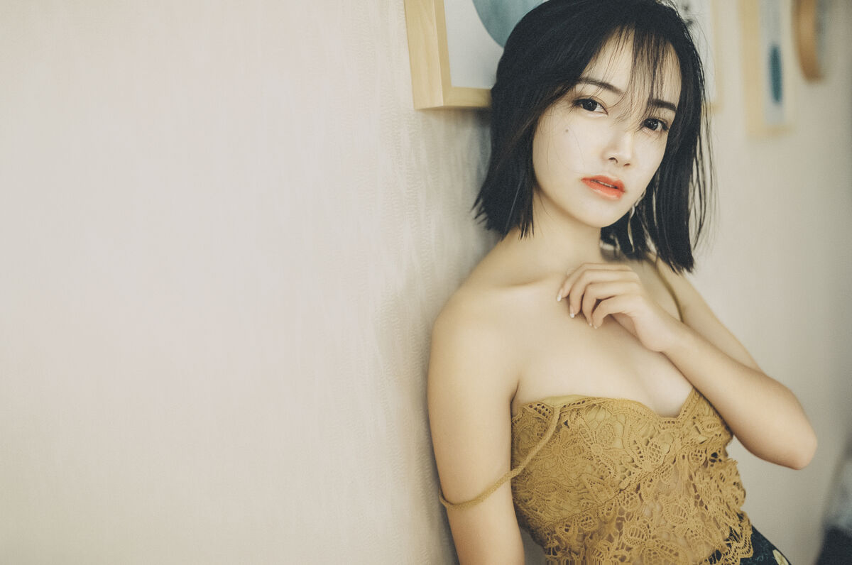 YiTuYu艺图语 Vol.8660 Ji Hui Yuan Juice