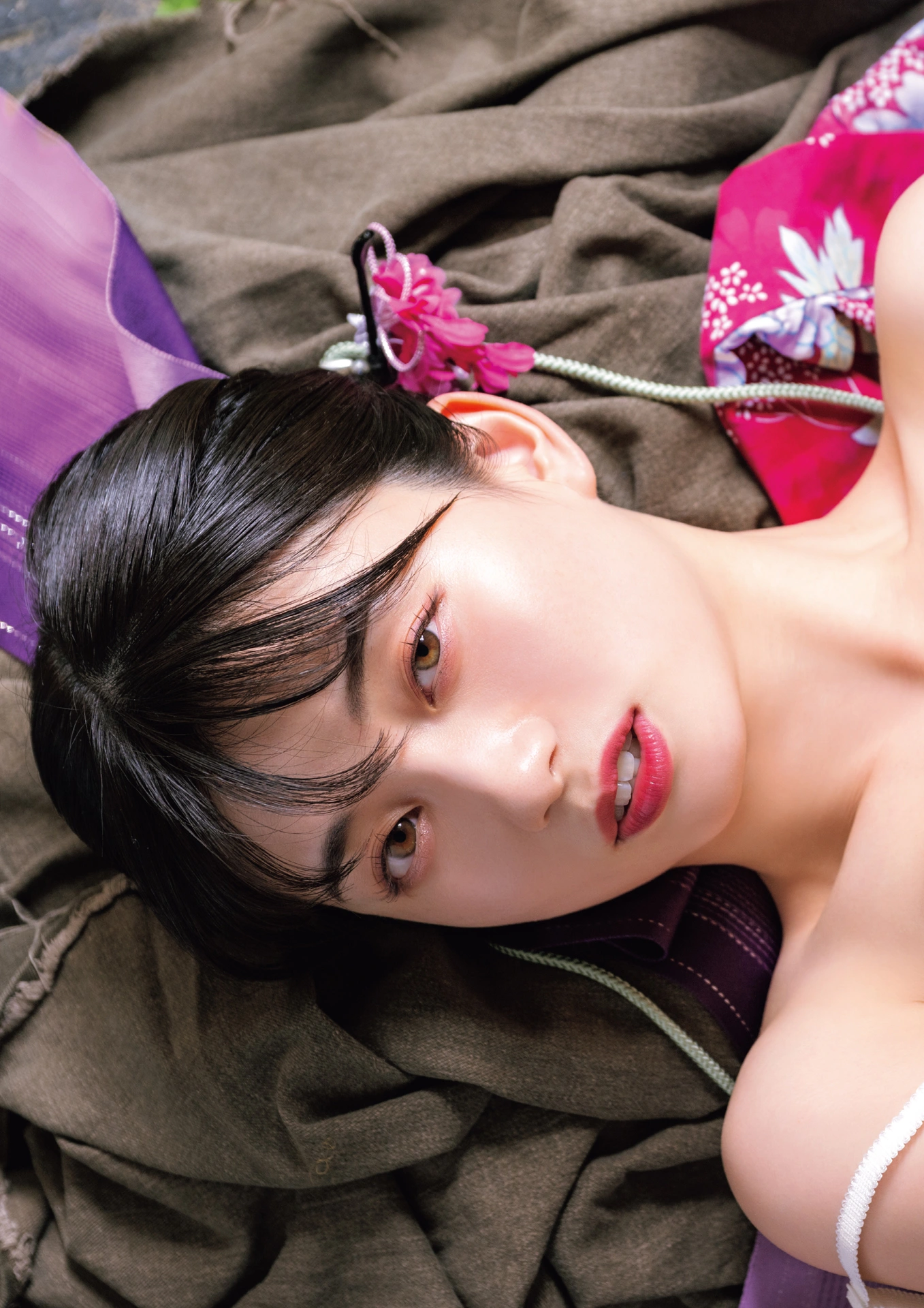 Kanna Seto 瀬戸環奈, 写真集 「好きになっちゃう」 Set.02