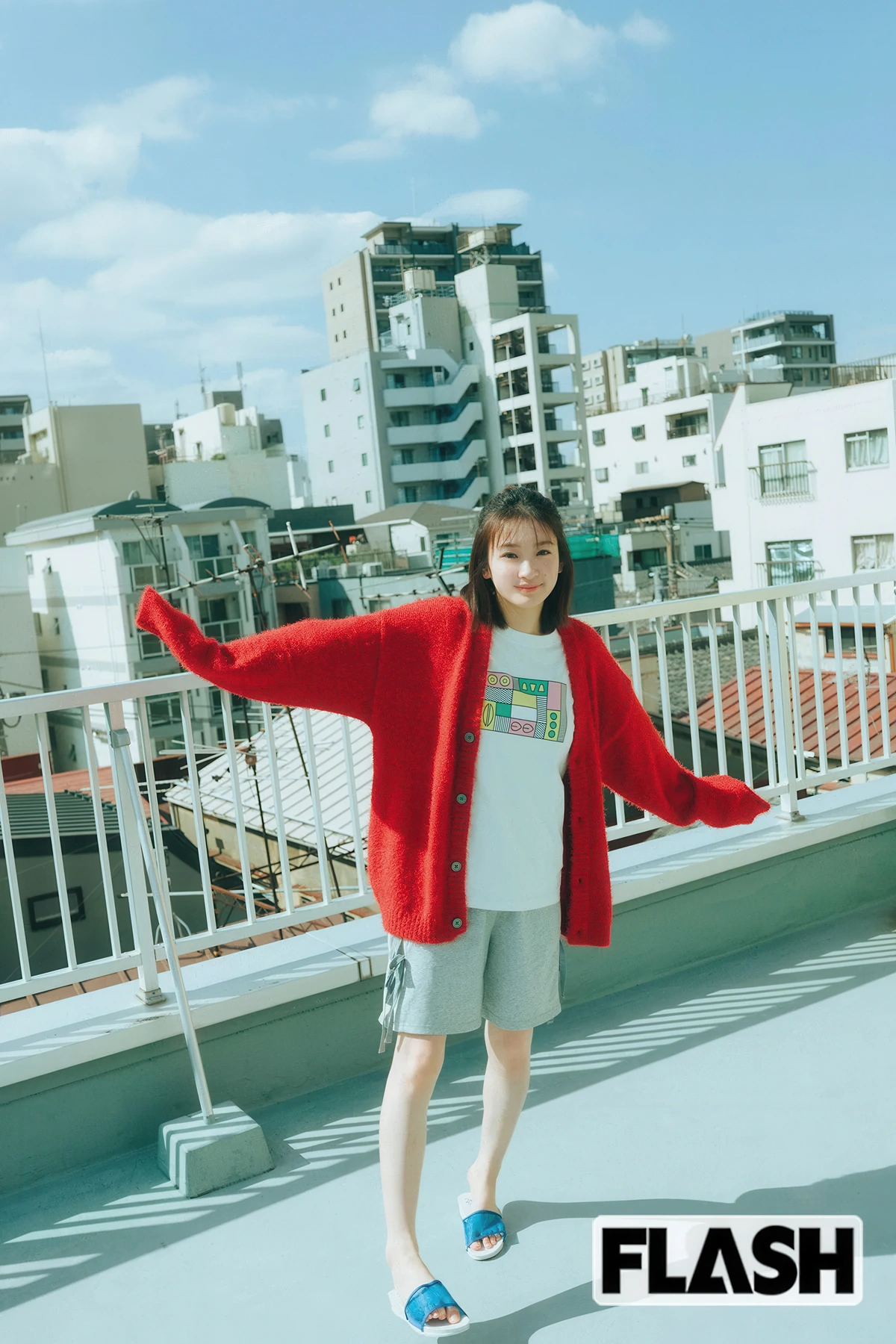 Nagisa Kojima 小島凪紗, FLASH 2025.12.02-09 (フラッシュ 2025年12月2-9日号)