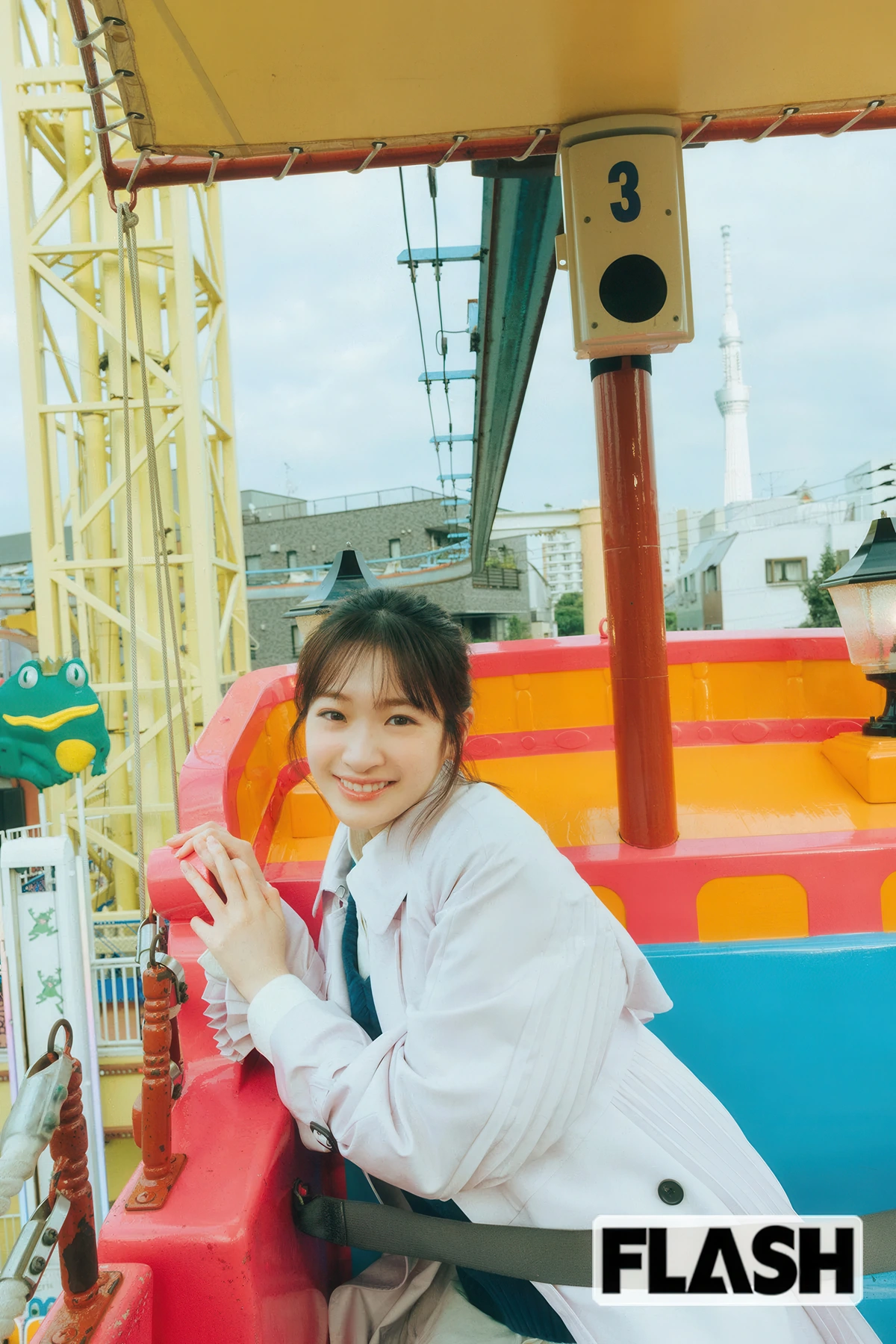 Nagisa Kojima 小島凪紗, FLASH 2025.12.02-09 (フラッシュ 2025年12月2-9日号)