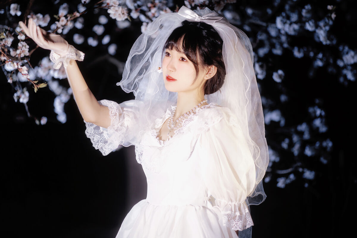 YiTuYu艺图语 Vol.8635 Ren Hai Bu