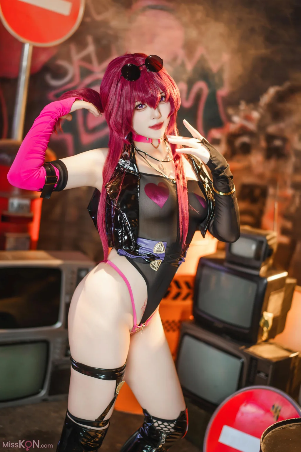 Coser@Natsuko夏夏子_ 崩坏·星穹铁道 卡芙卡 朋克同人