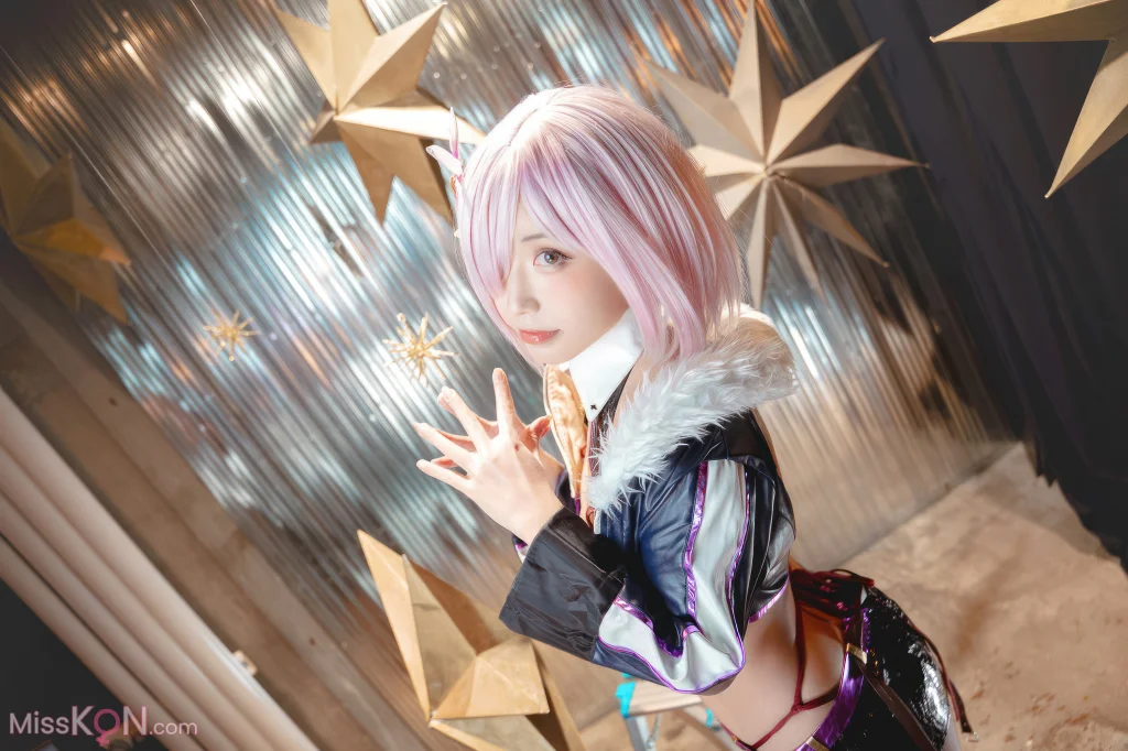 Coser@切切Celia_ FGO-玛修赛车服
