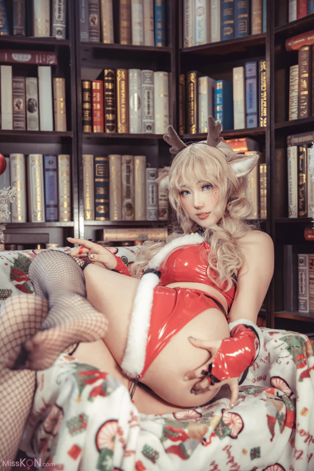 Coser@刺青Poi & 冬马路纱_ 驯鹿与狼