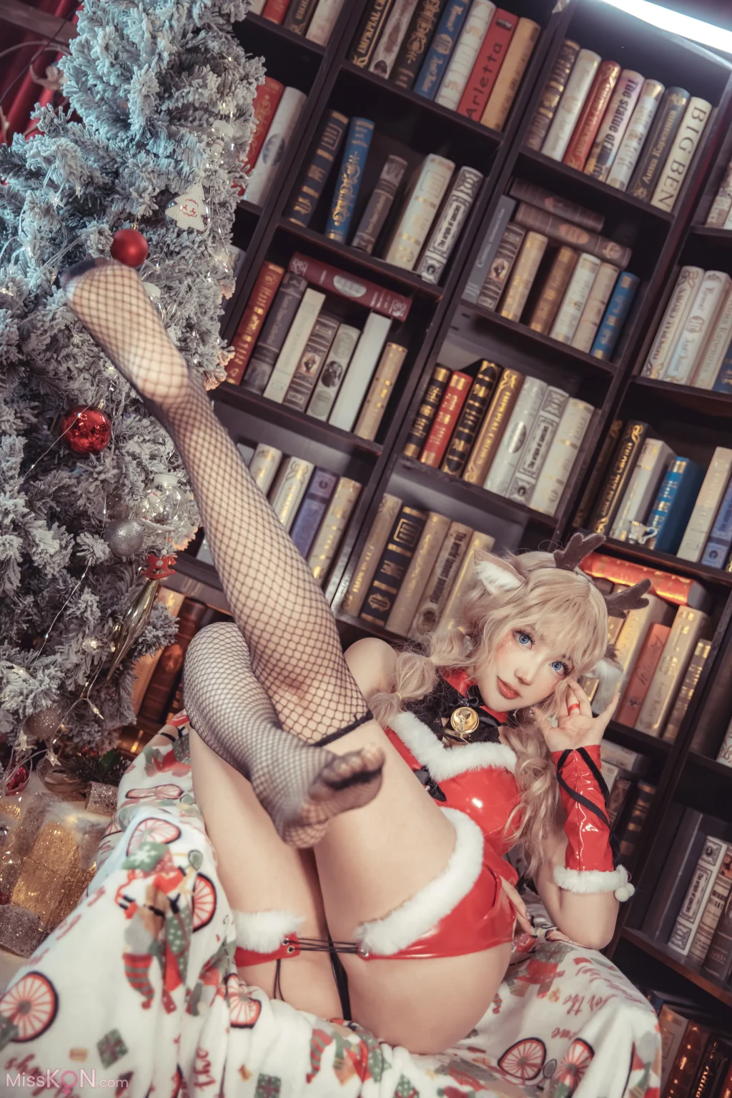 Coser@刺青Poi & 冬马路纱_ 驯鹿与狼