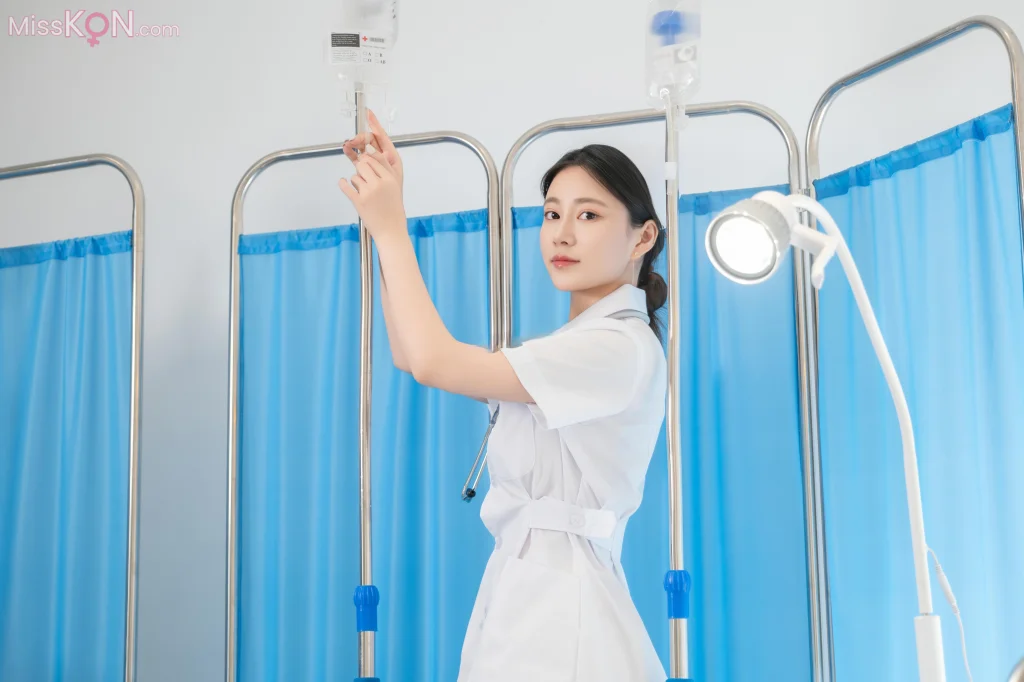 Coser@年年Nnian_ 护士长の秘密