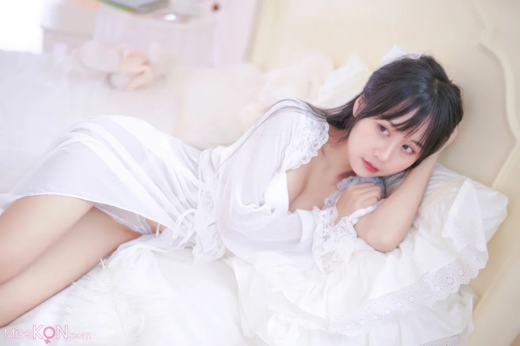 Coser@萌芽儿o0_ 白茶清欢