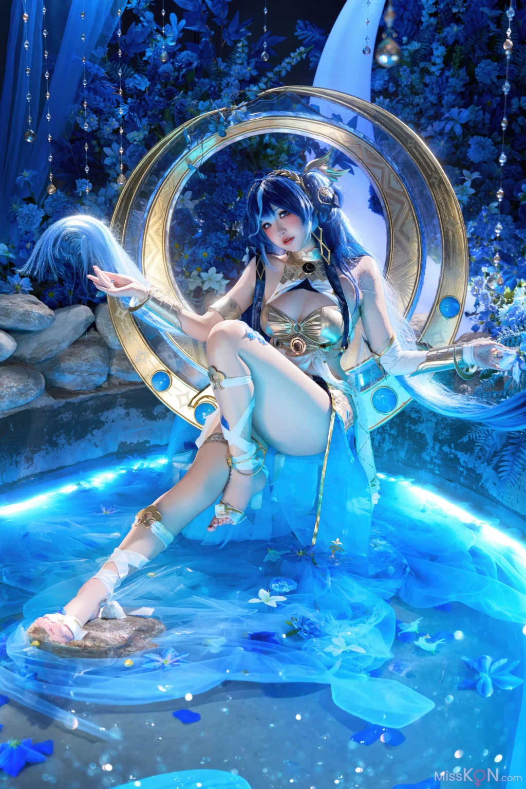 Coser@阿薰kaOri_ 鸣潮 谕女尤诺