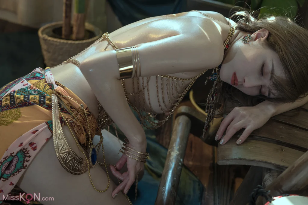 Coser@鹿八岁_ 神明少女