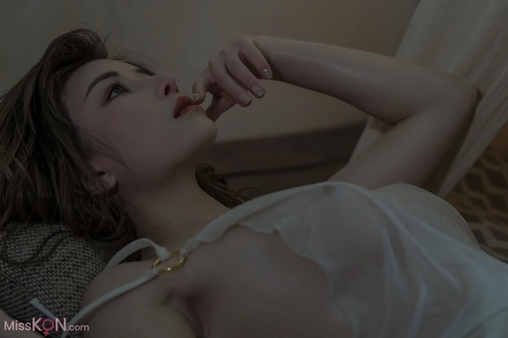 Coser@鹿八岁_ 神明少女