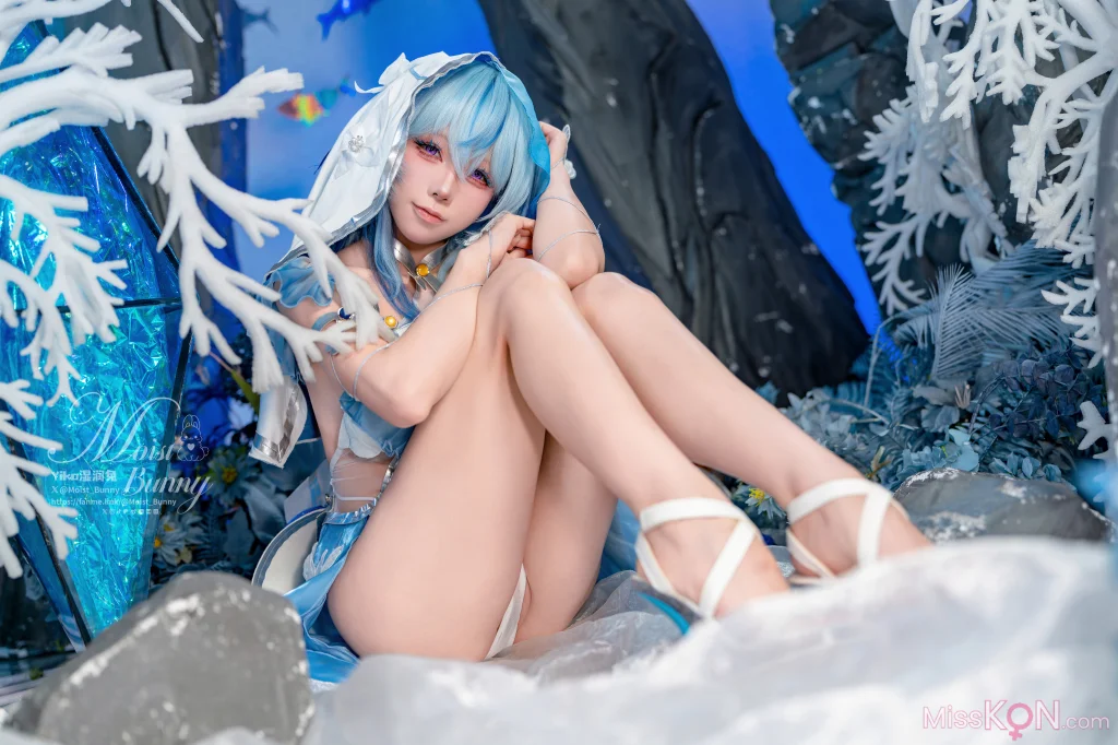 Coser@黏黏团子兔_ 11月作品『守岸人』