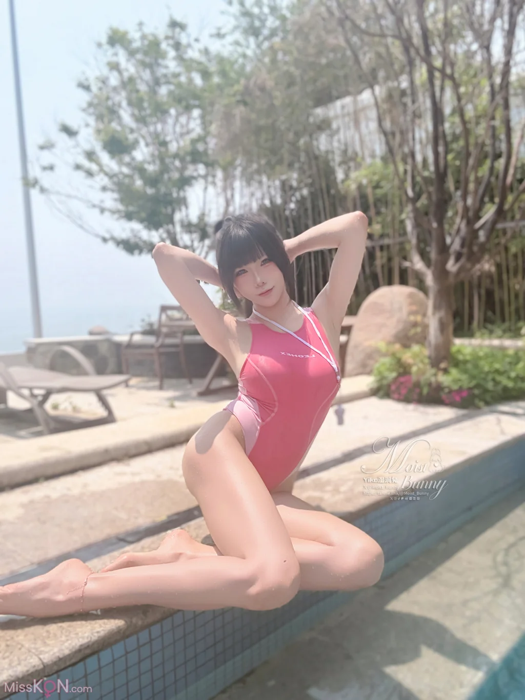 Coser@黏黏团子兔_ 2025泳装限定作 水泳部前辈