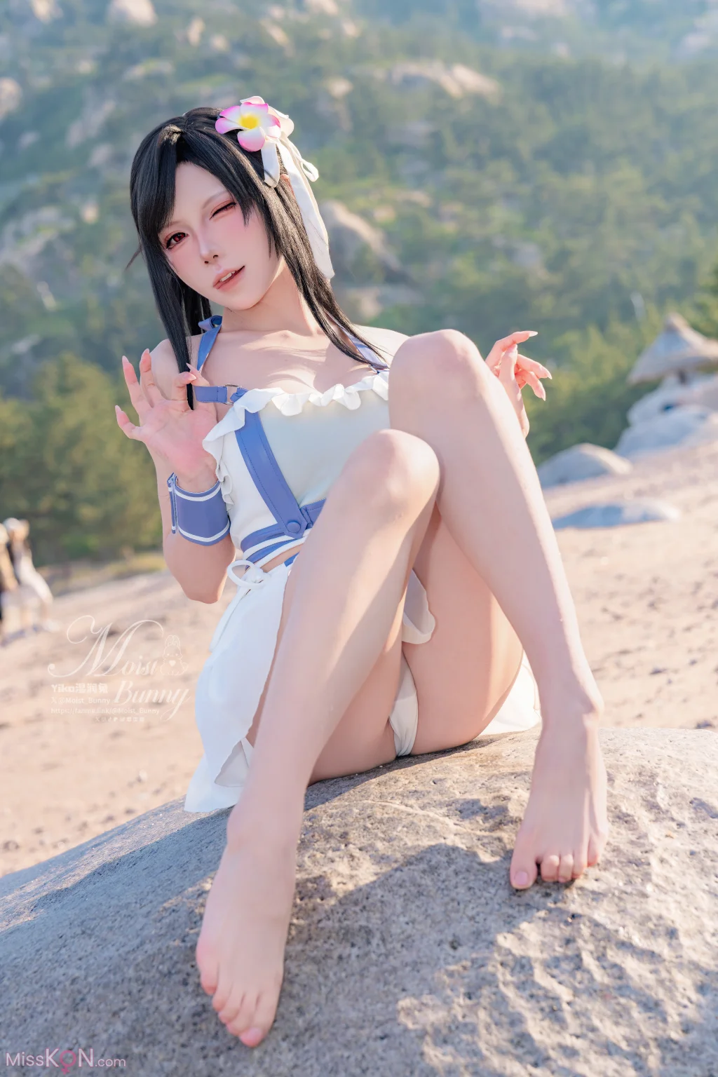 Coser@黏黏团子兔_ 2025泳装限定作 海边假日 蒂法