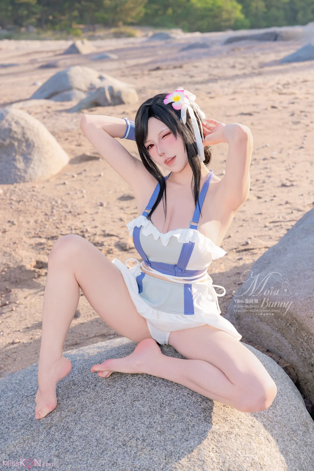 Coser@黏黏团子兔_ 2025泳装限定作 海边假日 蒂法