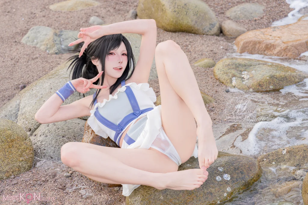 Coser@黏黏团子兔_ 2025泳装限定作 海边假日 蒂法