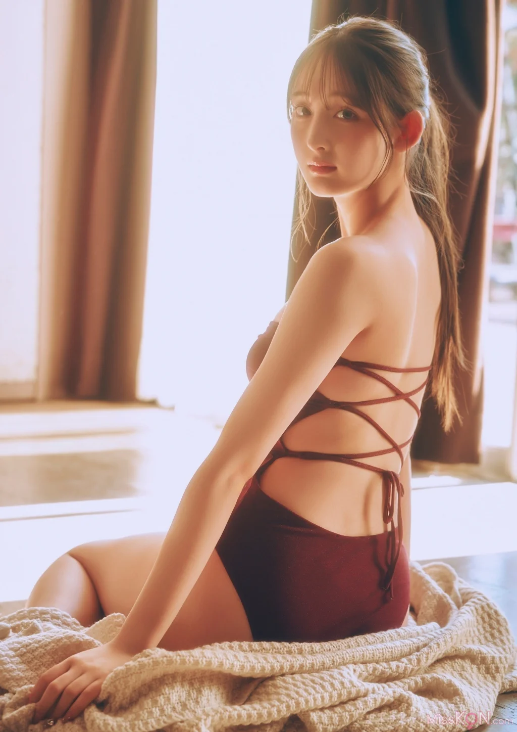 Cecile Nana (菜那セシル)_ BUBKAデジタル写真集 「冬のヒロイン」