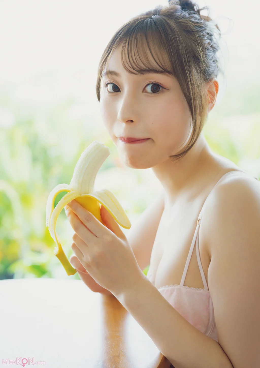 Saaya Kawagoe (川越紗彩)_ 1st写真集 なんとかなるなる