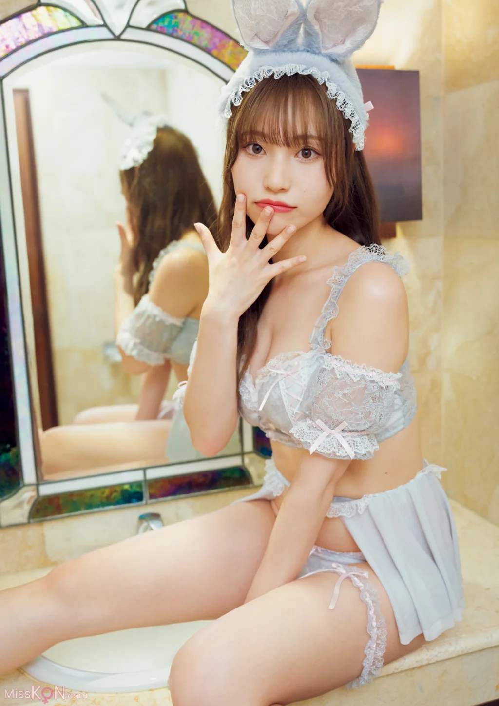 Saaya Kawagoe (川越紗彩)_ 1st写真集 なんとかなるなる