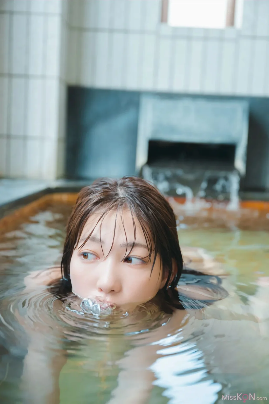 Yuuri Kouchi (河内裕里)_ FRIDAYデジタル写真集 シコクの純情カノジョ Vol.1