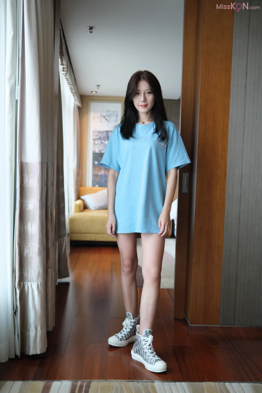 [Private Photoshoot] 段爱辰_ R18 希威社模特 常服私拍