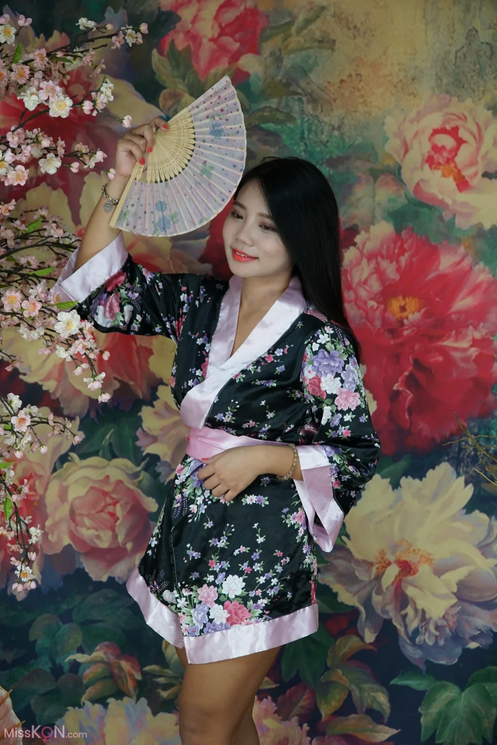 [Private Photoshoot] 熙熙_ 丰满御姐 和风全尺度私拍