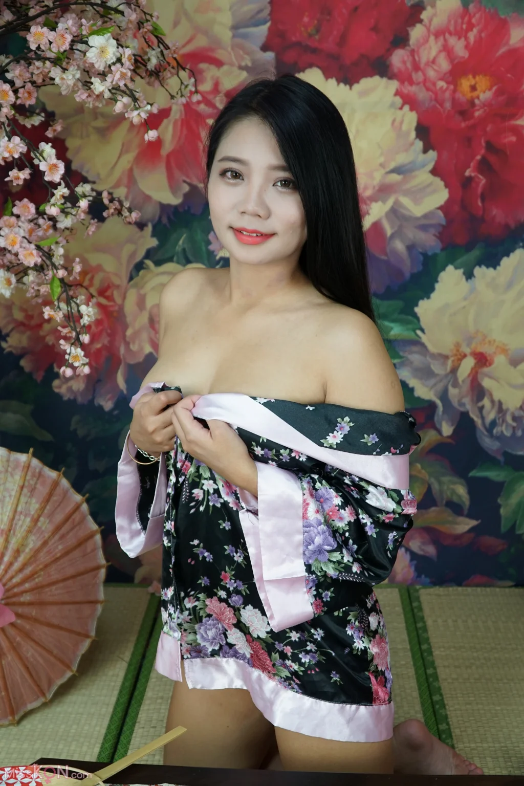 [Private Photoshoot] 熙熙_ 丰满御姐 和风全尺度私拍