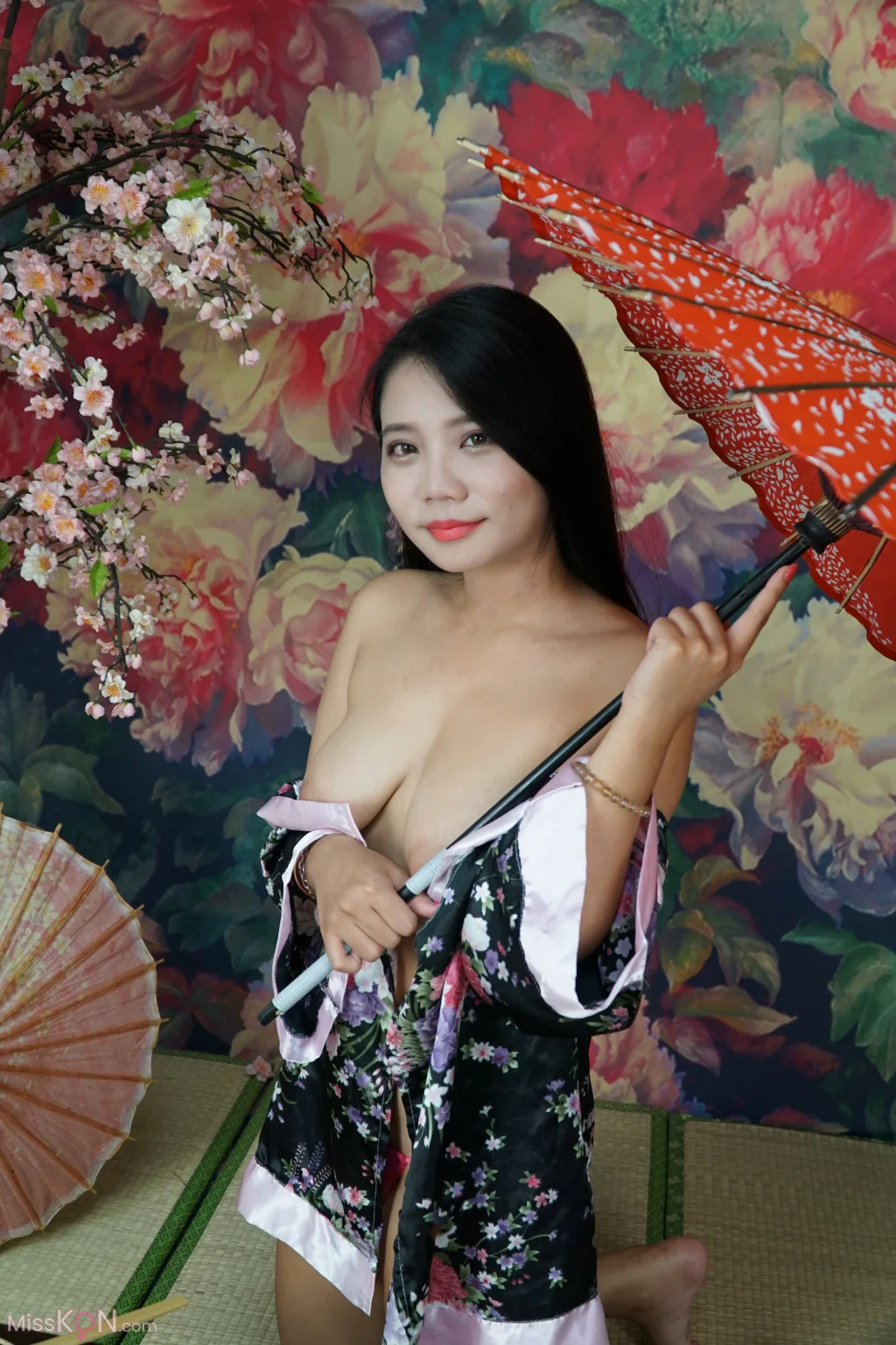 [Private Photoshoot] 熙熙_ 丰满御姐 和风全尺度私拍